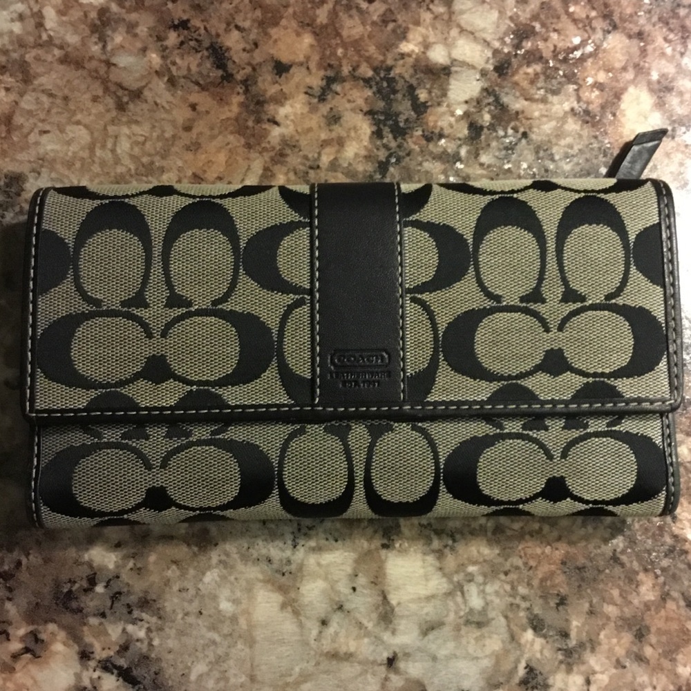 Coach wallet